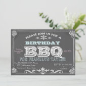 Birthday Chalkboard GRILLEN Einladung (Stehend Vorderseite)