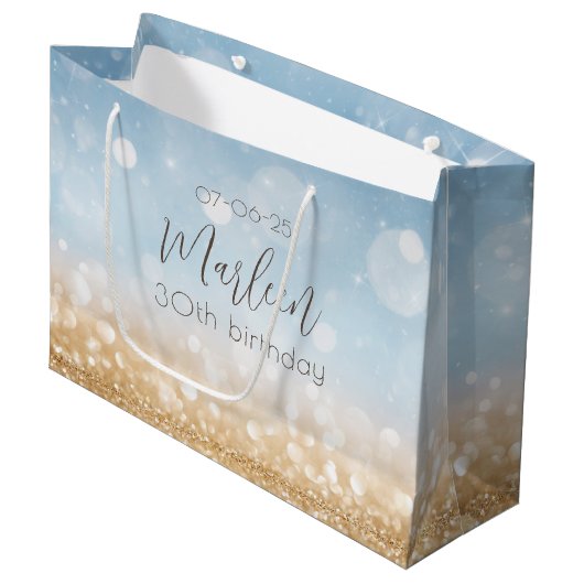 Birthday Champagner Himmel blau glitzerndes Goldsc Große Geschenktüte (Vorderseite Schrägansicht)