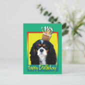 Birthday Cupcake - Cavalier - Tri-Color Postkarte (Stehend Vorderseite)
