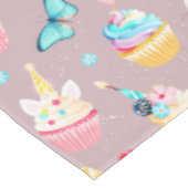 Birthday Cupcake Tischdecke (Schrägansicht)