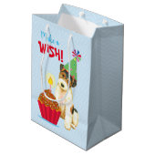 Birthday Cupcake Wire Fox Terrier Mittlere Geschenktüte (Rückseite Schrägansicht)