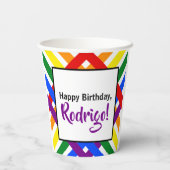 Birthday-Ereignis mit markierten Rainbow-Farben Pappbecher (Rückseite)