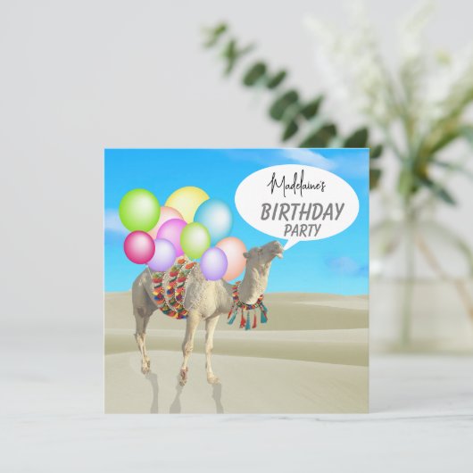 Birthday Fun Adult Moderne farbenfrohe Ballons Einladung (Stehend Vorderseite)