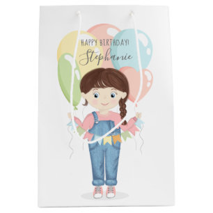 Birthday Girl in Overalls Brünett Mittlere Geschenktüte