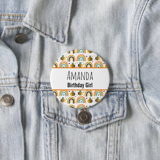 Birthday Girl Niedlich Bumble Bee and Rainbows Mus Button (Beispiel)