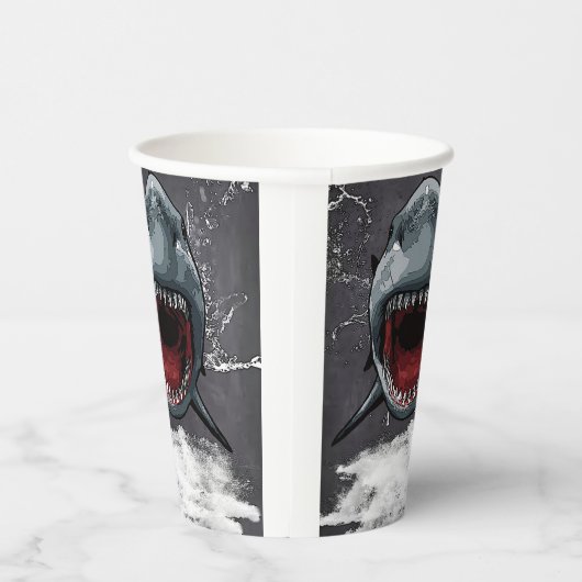 Birthday, Haiangriff, Pappbecher (Rechts)