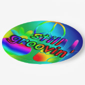 Birthday Hippie Still Grovin Party Teller (Schrägansicht)