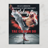 Birthday Invite Chicken Kicking Punching Bag Postkarte (Vorderseite)