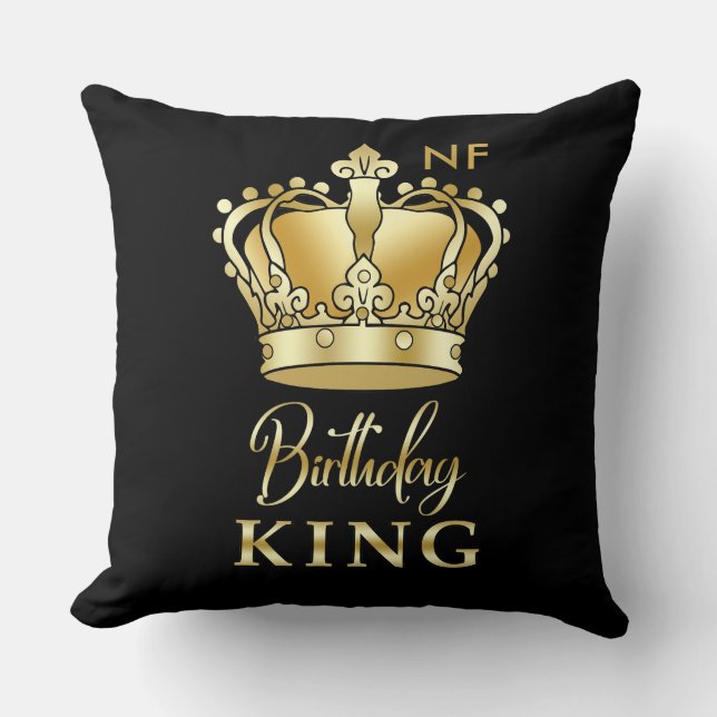 Birthday King Gold Crown Royal Monogram Luxe Kissen (Vorderseite)