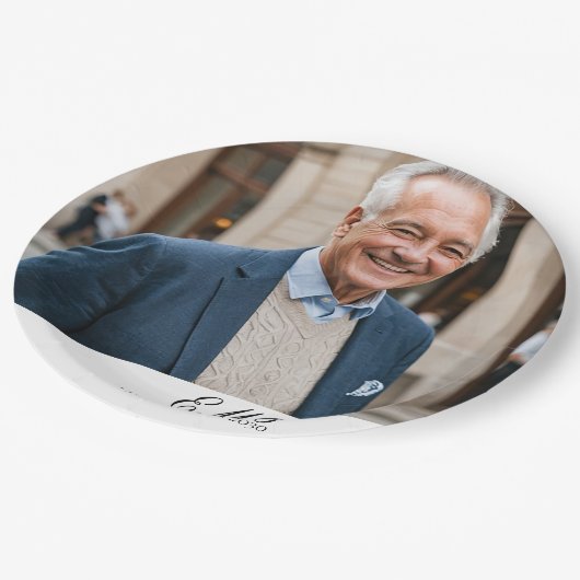 Birthday Male Stilvolles Foto White Monogram Pappteller (Schrägansicht)