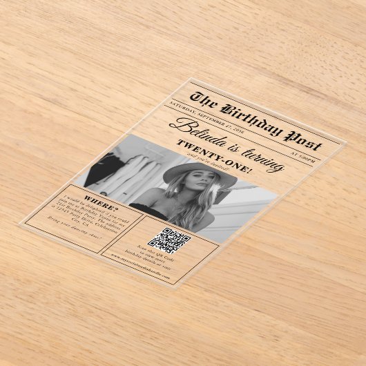 Birthday Newspapier Spaß Schwarz & Weiß Foto Acryleinladungen (Ablage )