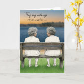 Birthday Old Ladies Chatting on a Lake Bench Karte (Gelbe Blume)