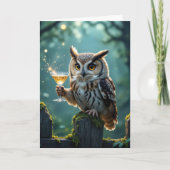 Birthday Owl Holding a Cocktail In a Forest Karte (Vorderseite)