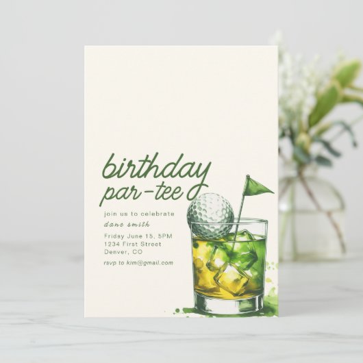 Birthday Par-T-Shirt Party Einladung mit Whiskey (Stehend Vorderseite)