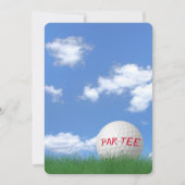 Birthday Party Golf Ball im Grass Einladung (Vorderseite)