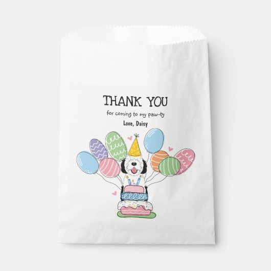 Birthday Party mit Schwarz und Weiß Sheepadoodle Geschenktütchen (Vorderseite)