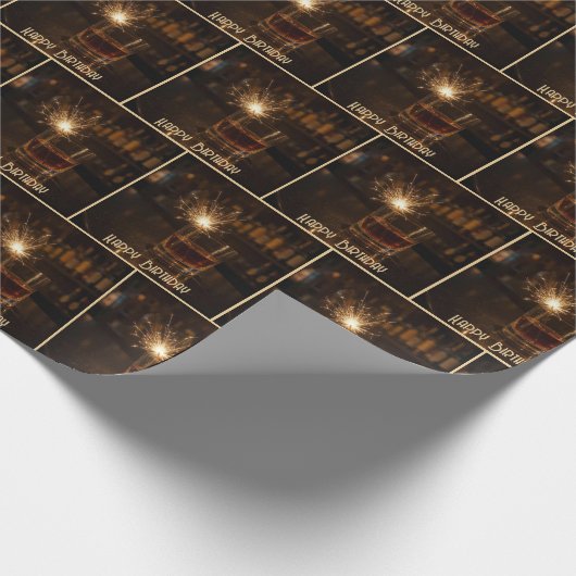 Birthday Party Sparkler In a Glass Of Whiskey Geschenkpapier (Ecke)