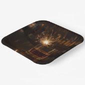 Birthday Party Sparkler In a Glass Of Whiskey Pappteller (Gewinkelt)