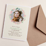 Birthday Party, zartes Blumenkraut Einladung<br><div class="desc">Diese bezaubernden Einladungen zeigen eine elegante Abbildung eines Blumenkranzes in schönen Pastellfarben auf einem dünnen vertikalen Streifen Hintergrund und können mit Ihrem individuellen Foto und Text personalisiert werden.</div>