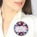 Birthday patriotic USA Rot-Weiß-Flagge Button<br><div class="desc">Aufkleber für eine 18. Geburtstagsparty (oder jedes Alter). Weißer Hintergrund. Mit patriotischen bunten Ballons in Rot-Blau und Weiß dekoriert. Blau-rote Glitzern. Personalisieren und fügen Sie Datum,  Namen und Alter hinzu.</div>