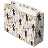 Birthday Pattern  Große Geschenktüte (Rückseite Schrägansicht)