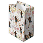 Birthday Pattern Mittlere Geschenktüte (Vorderseite Schrägansicht)