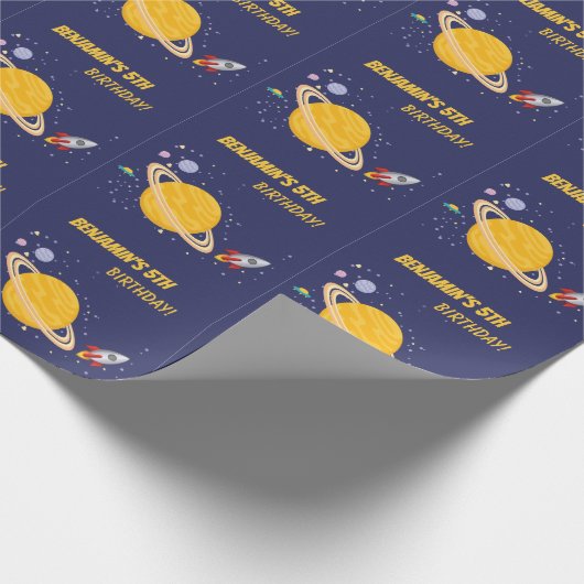 Birthday Planets & Rocket Ship in Outer Space Geschenkpapier (Ecke)