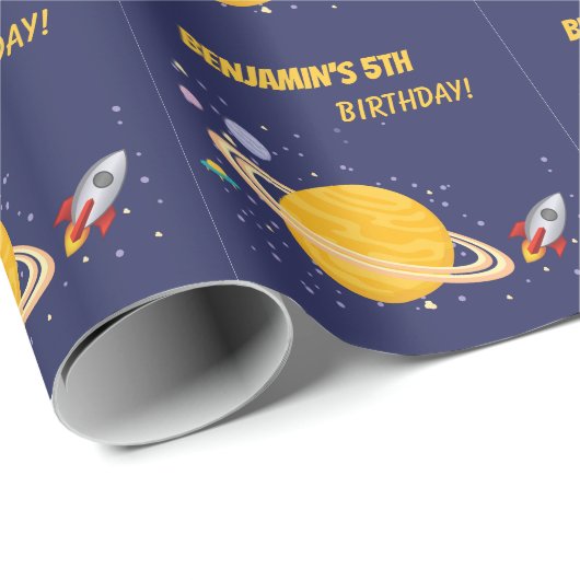 Birthday Planets & Rocket Ship in Outer Space Geschenkpapier (Rolleneckpunkt)
