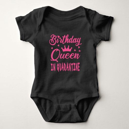 Birthday Queen in Quarantine Baby Strampler (Vorderseite)