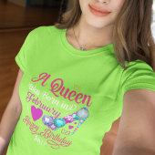 Birthday Queens Are Born in February Text T-Shirt