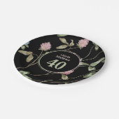 Birthday Romantic Black Pink Klee Blume Pappteller (Schrägansicht)