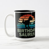 Birthday Saurus Retro Vintag Dinosaurier-Kinder Zweifarbige Tasse (Links)