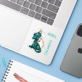 Birthstone Baby Dragon April Diamond Aufkleber (Laptop mit iPhone)