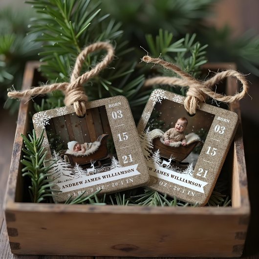 Birwn Burlap Pine Tree Baby Birth Stats & Fotos Keramikornament