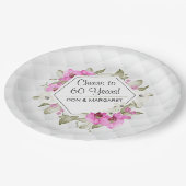 Bis 60 Jahre Diamond Geometric Pink Custom Pappteller (Schrägansicht)