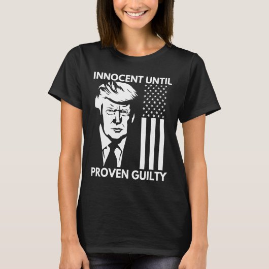 Bis Trump Mugshot 2024 US-amerikanische Flagge als T-Shirt (Vorderseite)