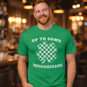 Bis zu einigen Streichen St. Patrick's Day Shamroc T-Shirt