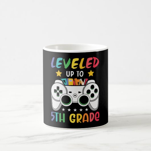 Bis zur fünften Stufe des Videospiels in der Schul Kaffeetasse (Mittel)