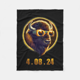 Bison Buffalo Wearing Gles Solar 2024 Eclipse Fleecedecke