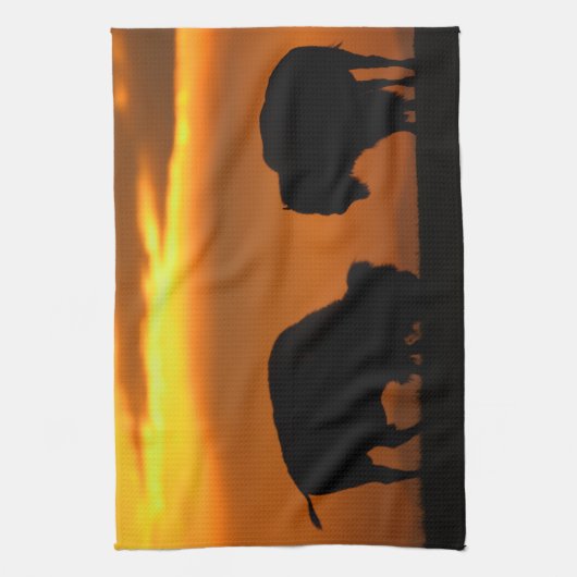 Bison-Sonnenuntergang Küchentuch (Vertikal)