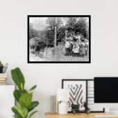 Bison Staring bei Kindern 1899 Poster (Heimbüro)