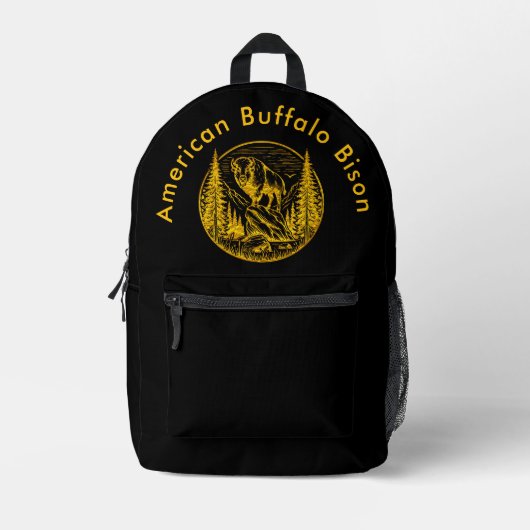 Bison Stehend stolz in einer natürlichen Landschaf Bedruckter Rucksack (Vorderseite)