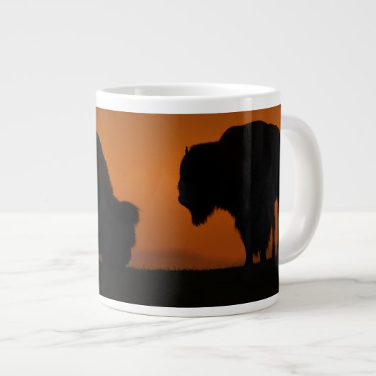 Bisonsonnenuntergang Jumbo-Tasse (Vorderseite Rechts)