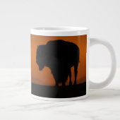 Bisonsonnenuntergang Jumbo-Tasse (Rechts)