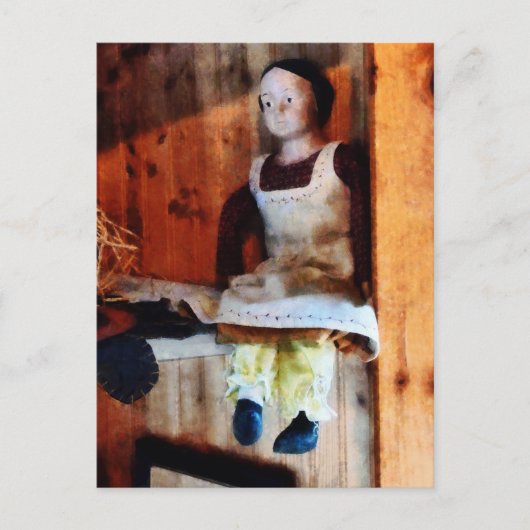 Bisque Doll zum Verkauf Postkarte (Vorderseite)