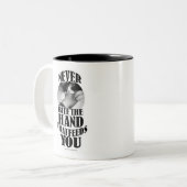 Biss nie, dass Cat Cliche Spaß Spaß Zweifarbige Tasse (Vorderseite Links)