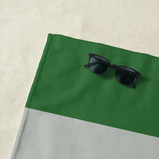 Bist du eine gute Hexe oder eine schlechte Hexe? Strandtuch (Beispiel)