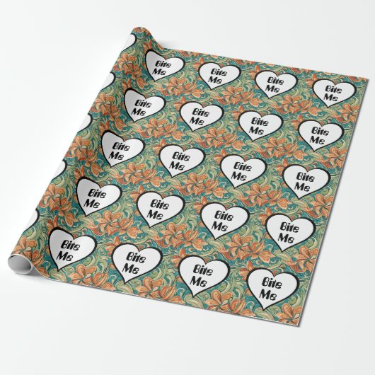 Bite me Funny Heart Wirbles Retro Design Geschenkpapier (Ungerollt)