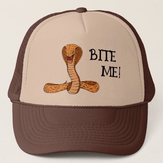 Bite Me Reptile Cobra Cartoon Schlange Truckerkappe (Vorderseite)