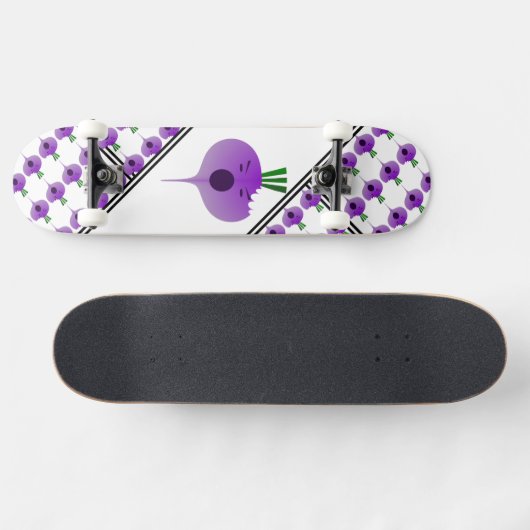 Bite the Angry Turnip von Kenneth Yoncich Skateboard (Horizontal)